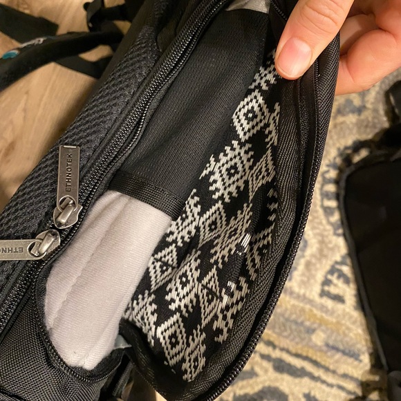 [Sold] Ethnotek Raja Pack 30 backpack - Picture 5 of 10